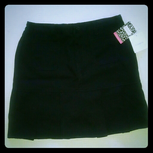 Girl's Skirt/Skort - Picture 2 of 4